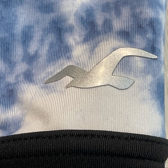 HOLLISTER Racerback Sports Bra with Removable Padding Size S - Picture 5 of 9